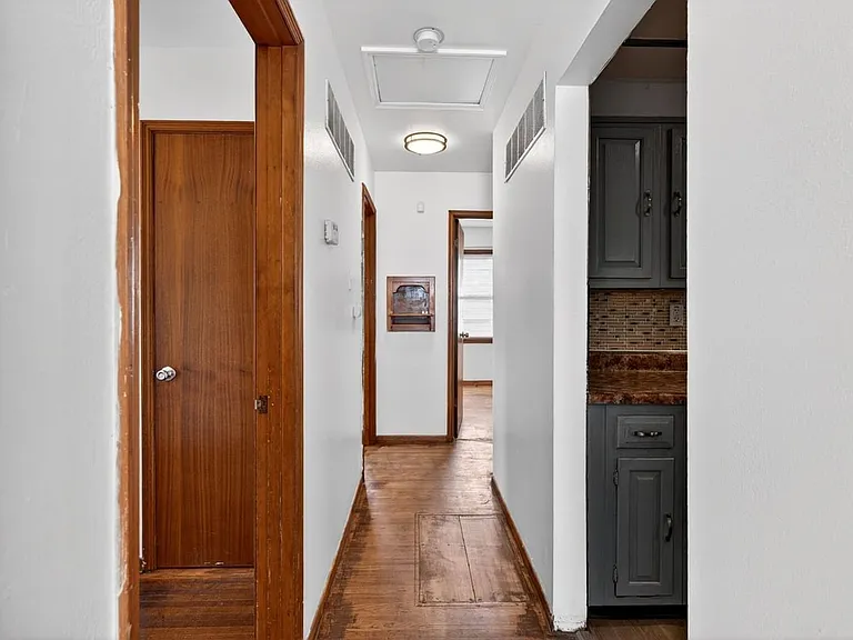 432 Midlothian Rd — Photo 18