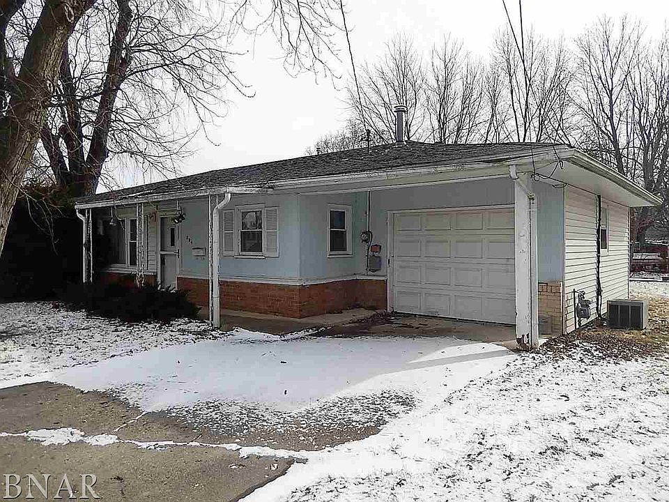1st image of 804 E Woodlawn St