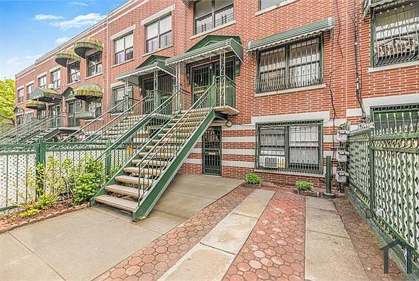 1st image of 946 E 181st St APT 1