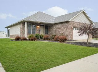 457 Ridgeland Rd, Greencastle, IN 46135