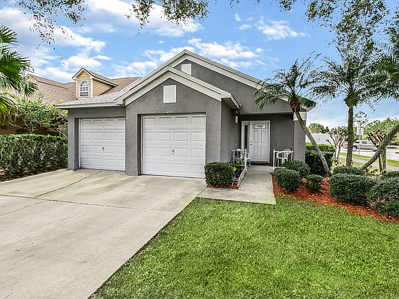 2nd image of 200 Daniels Pointe Dr