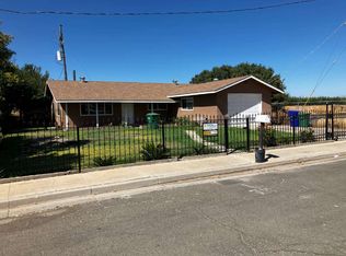 9538 North Ave, Planada, CA 95365