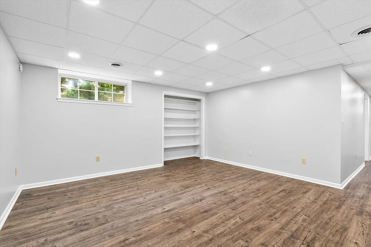 815 Aztec Dr — Photo 1