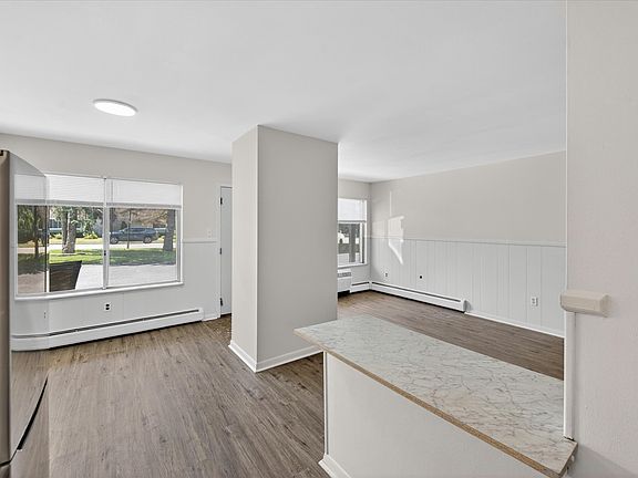 5th image of 151 E McHattie St APT 2