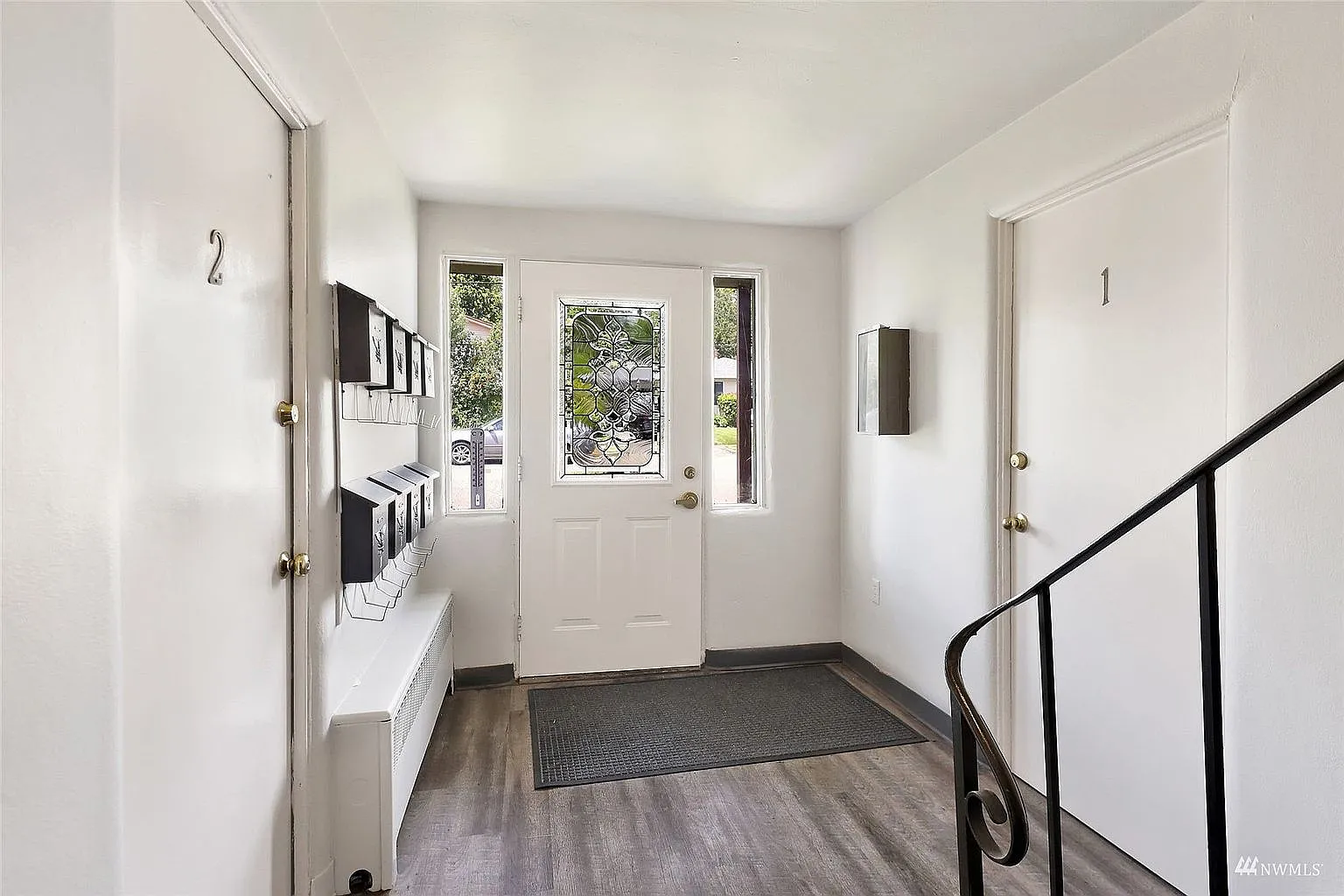 Studio, 400 sqft, $1,100 — Photo 2