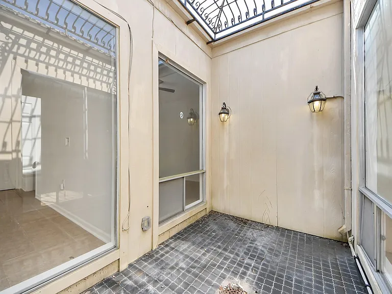 4112 Meyerwood Dr — Photo 33