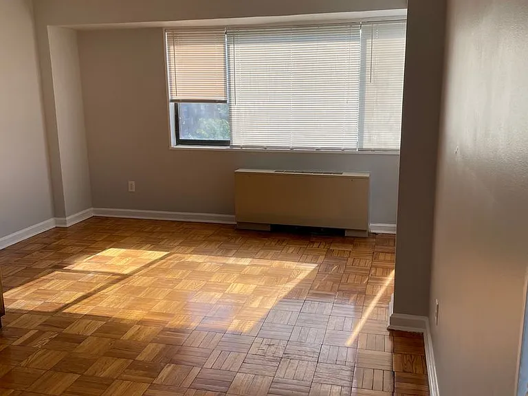 3701 Connecticut Ave NW #700 — Photo 3