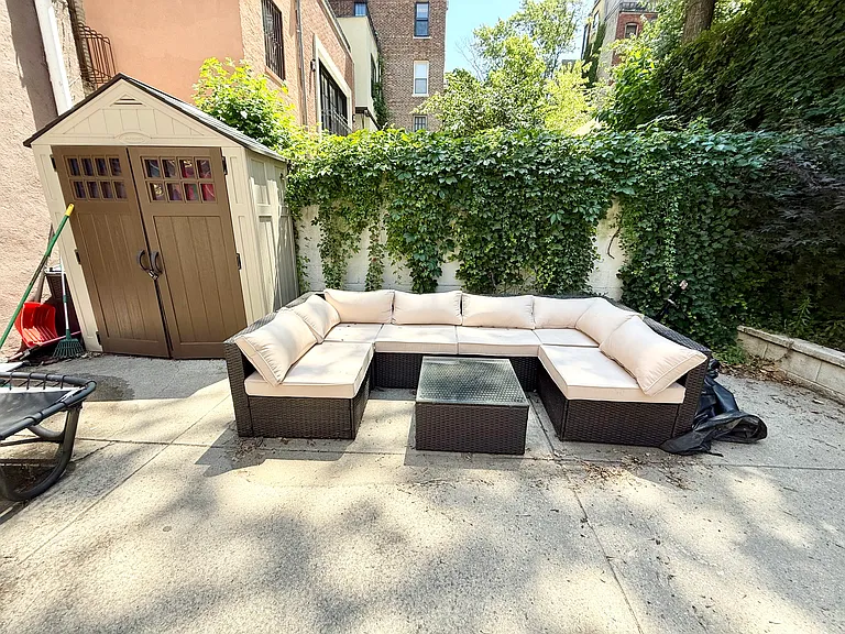 324 W 77th St #2 — Photo 10