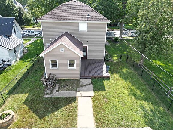 3rd image of 308 N 4th St