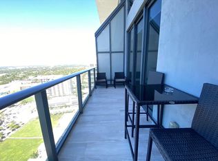 121 NE 34th St PENTHOUSE 3212, Miami, FL 33137