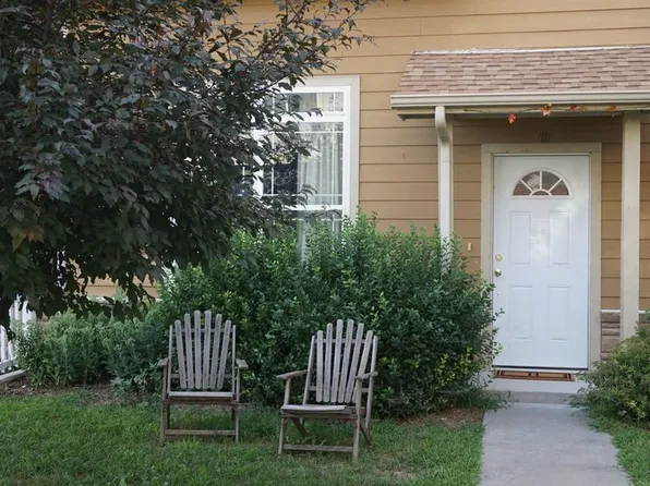 70 Fuller Cir, Junction City, KS 66441