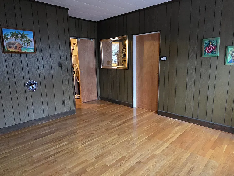 135 Cottage St #3 — Photo 13