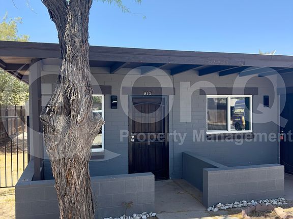 5th image of 915 N Columbus Blvd