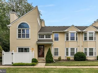 5 Mill Run W #5, Hightstown, NJ 08520