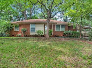 3458 Manchester Dr, Charlotte, NC 28217