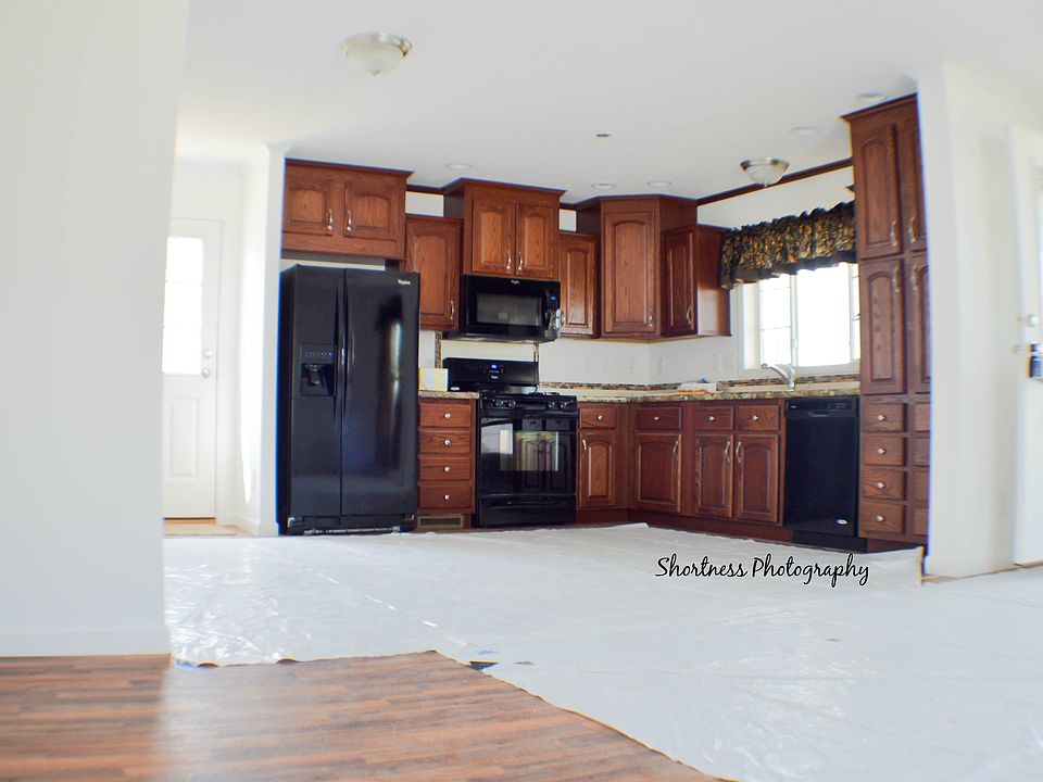 1st image of 194 Barefoot Ln