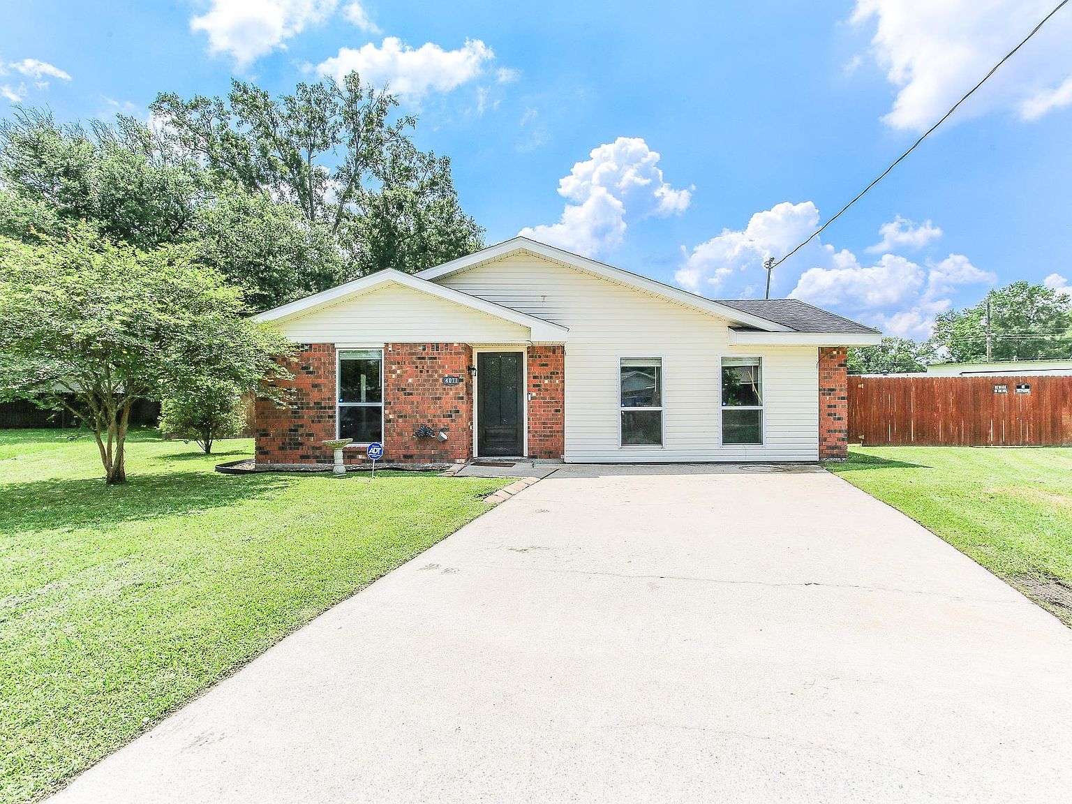 4071 Brentwood St, Lake Charles, LA 70607 | Zillow