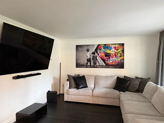 3rd image of 8004 Beltrees Ct