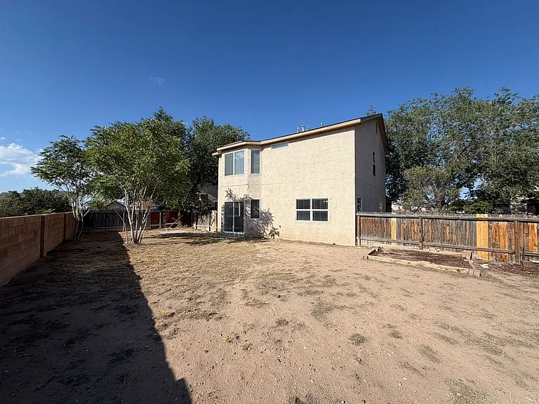 6901 Don Xavier Ave SW — Photo 34