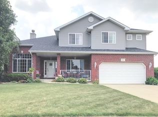 812 Sandstone Ln, Manteno, IL 60950