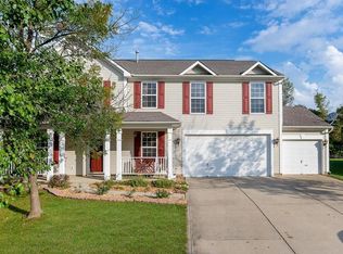 8222 Flat Branch Dr, Indianapolis, IN 46259