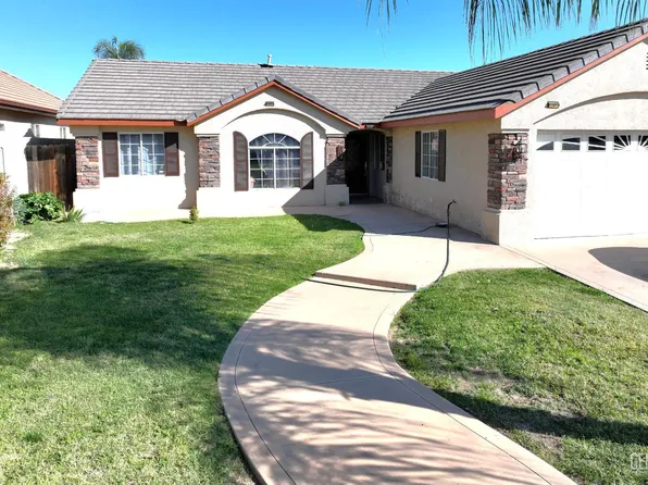 314 8th St, Mc Farland, CA 93250