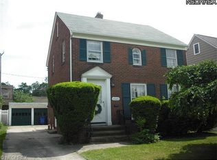 15623 Fernway Ave, Cleveland, OH 44111