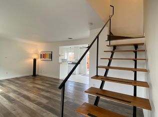 1544 Elm Ave, Costa Mesa, CA 92626