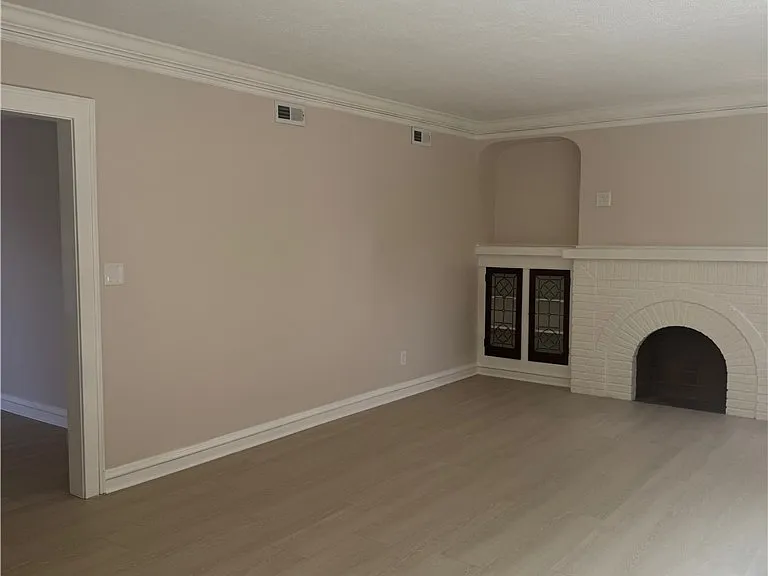 21470 Lorain Rd — Photo 21