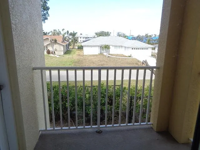 1512 SW 50th St #203 — Photo 15