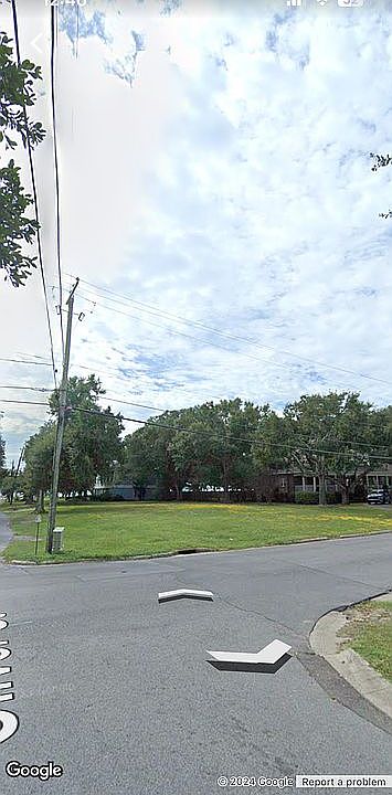 2nd image of 2518 Washington Ave