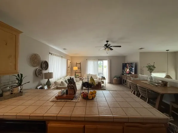 1496 Newport Ave, Grover Beach, CA 93433