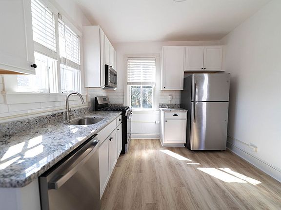 3rd image of 238 E Orange St #6