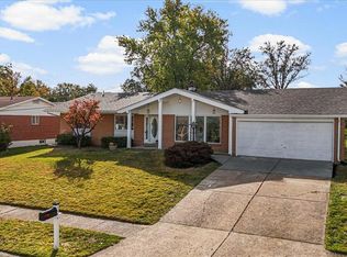 2838 Flintwood Dr, Saint Louis, MO
