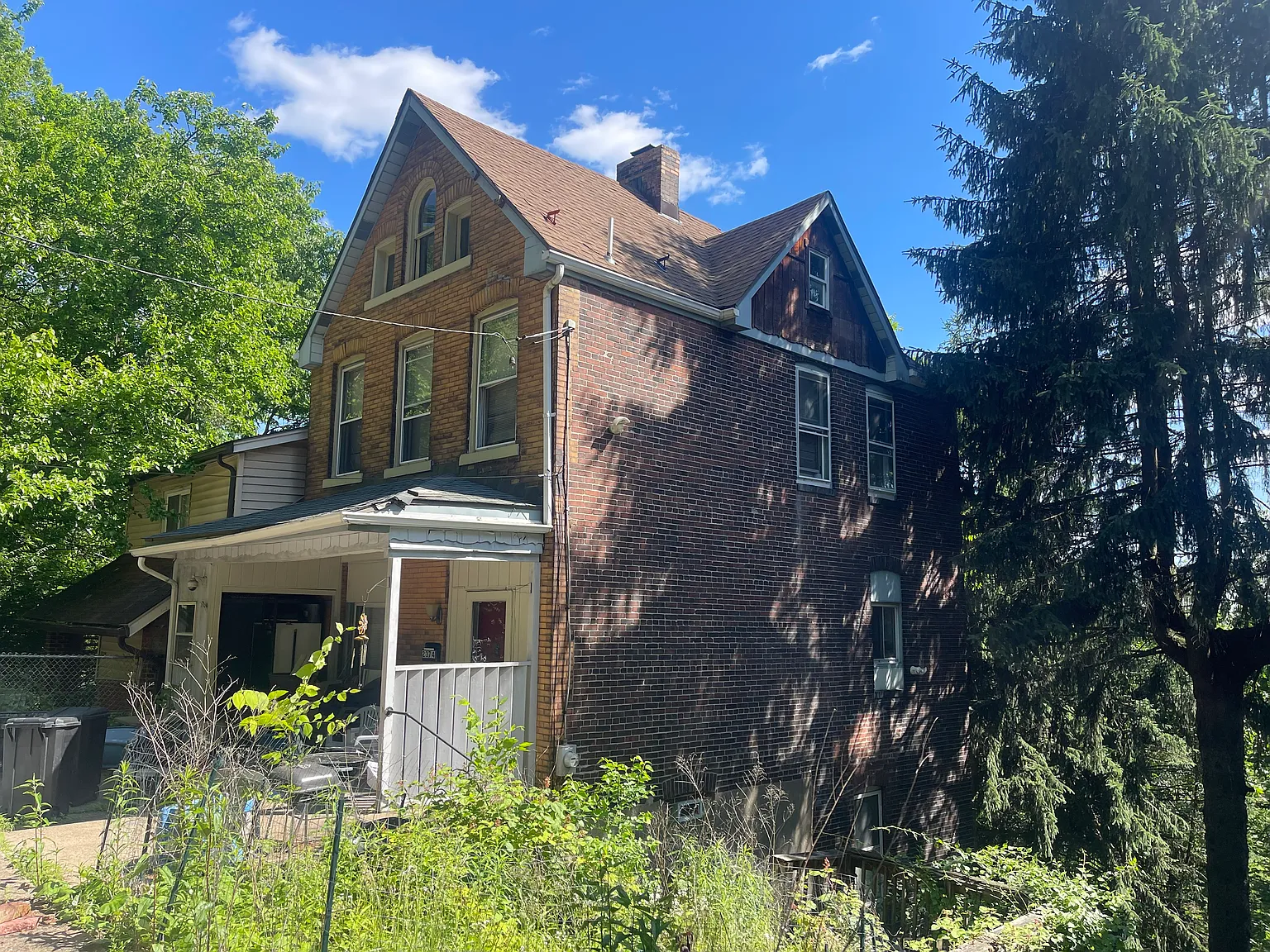 2374 Buena Vista St — Photo 4