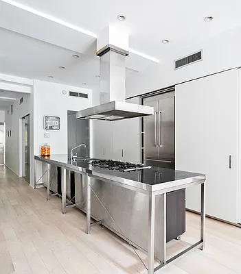 Rented by Compass | media 6