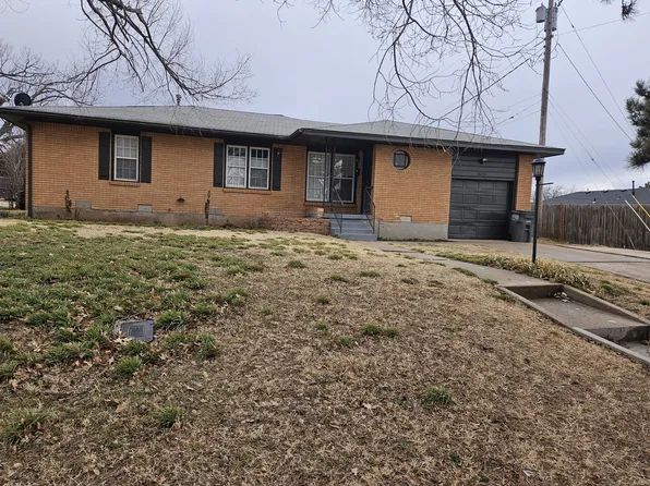 808 NW 36th St, Lawton, OK 73505