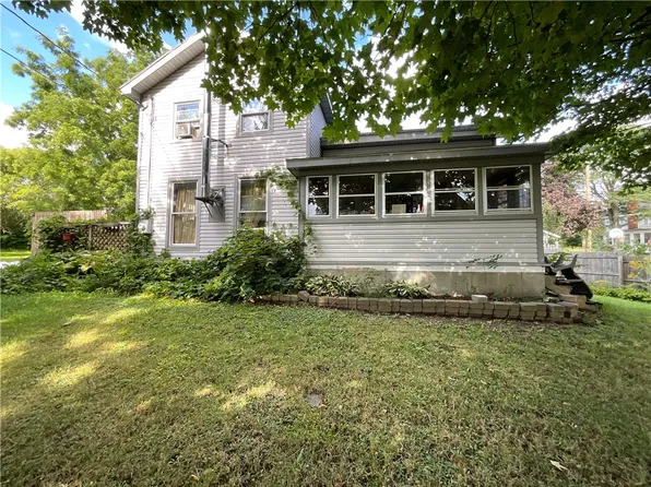 50 Federal St S, Perry, NY 14530