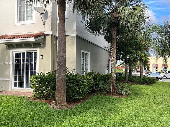 3rd image of 2760 SW 81st Ave #1201