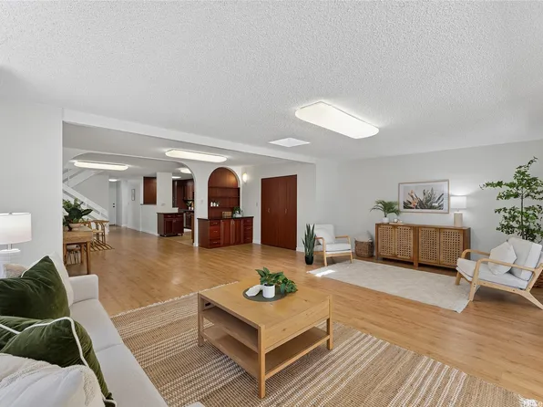 95-716 Kahikinui Pl, Mililani, HI 96789