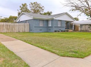 1630 Alta Vista St, Mesquite, TX 75149