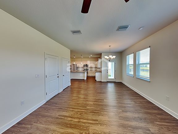 3rd image of 320 Pine Terrace Dr