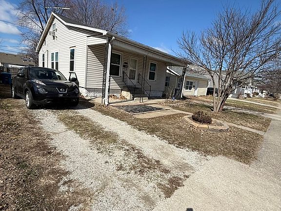 2nd image of 3011 Myrtle Ave