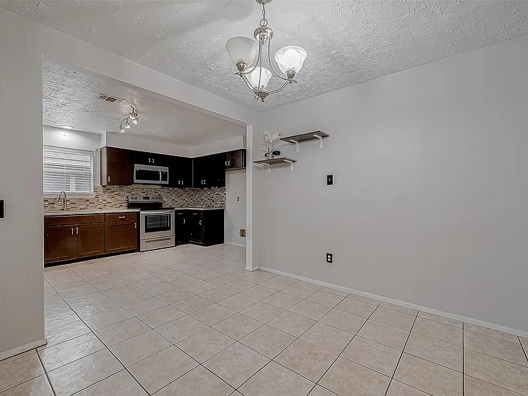 10322 Clarktower Ln — Photo 14