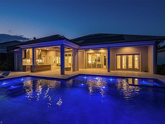 3rd image of 19149 Wildblue BLVD