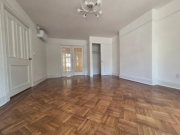 3rd image of 1329 Prospect Pl #1