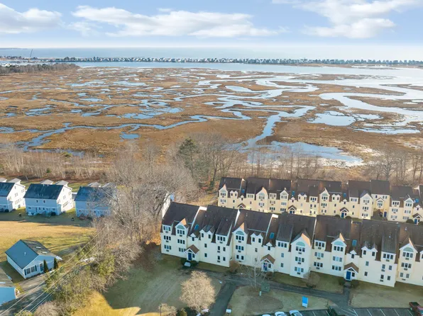 1373 Post Road #8F, Wells, ME 04090