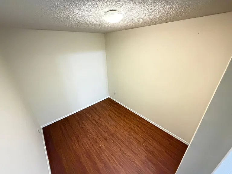 4124 Pershing Pointe Pl #4 — Photo 34