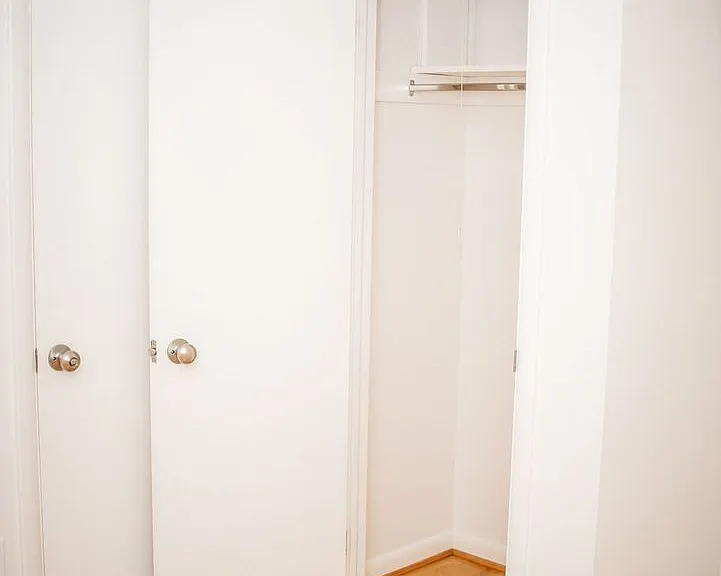 425 Spring Dr — Photo 18