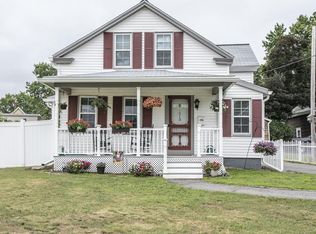 513 Bay St, Taunton, MA 02780